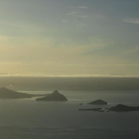 A Breath Taking View Of Taal Lake & Volcano Tagaytay City Exteriör bild