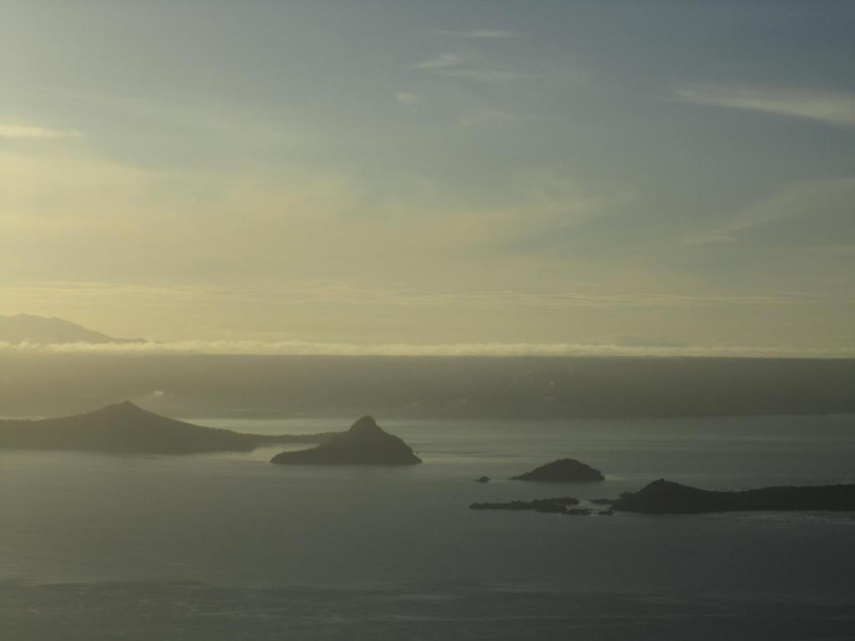 A Breath Taking View Of Taal Lake & Volcano Tagaytay City Exteriör bild